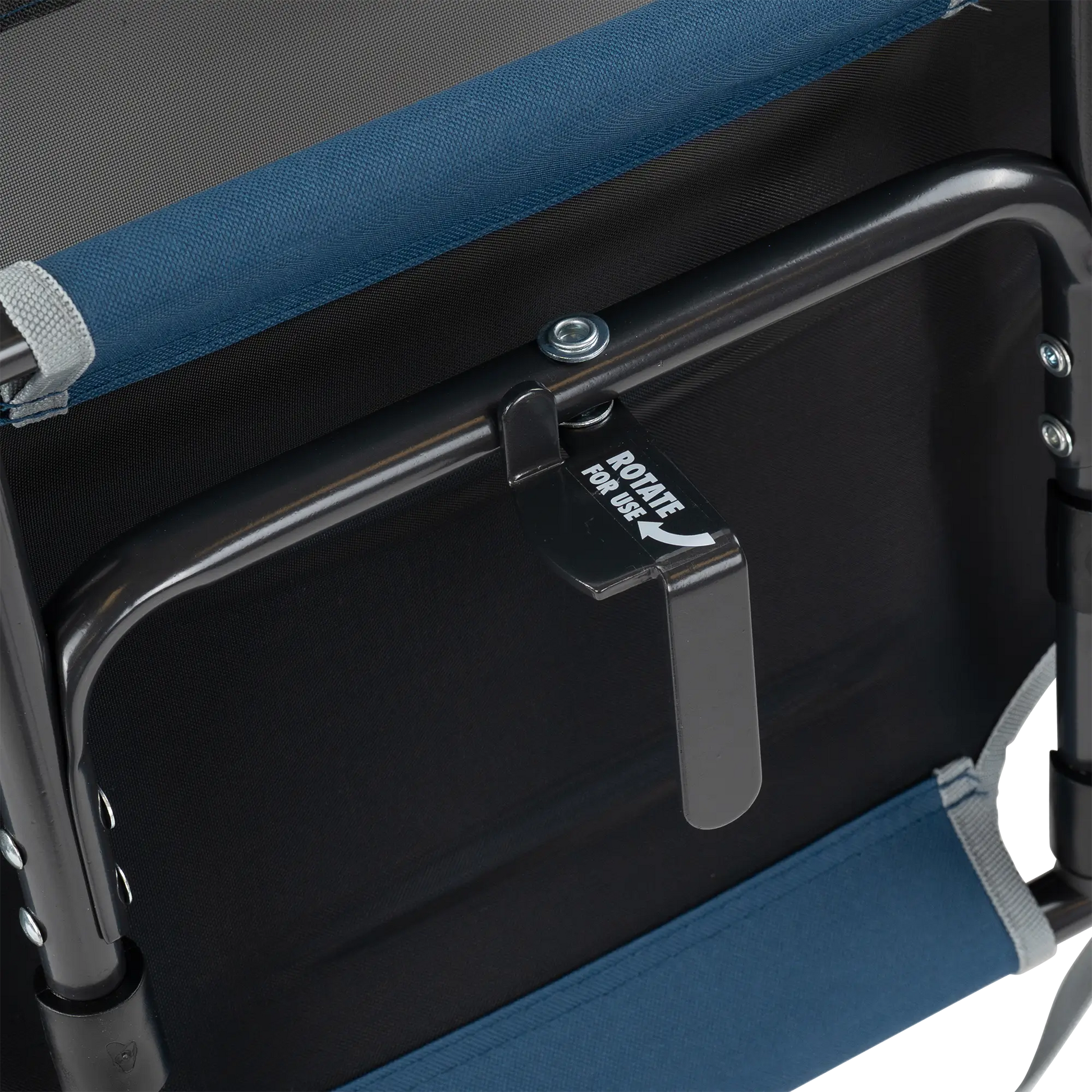 Big Comfort Stadium Chair™ with Armrests - J4DE