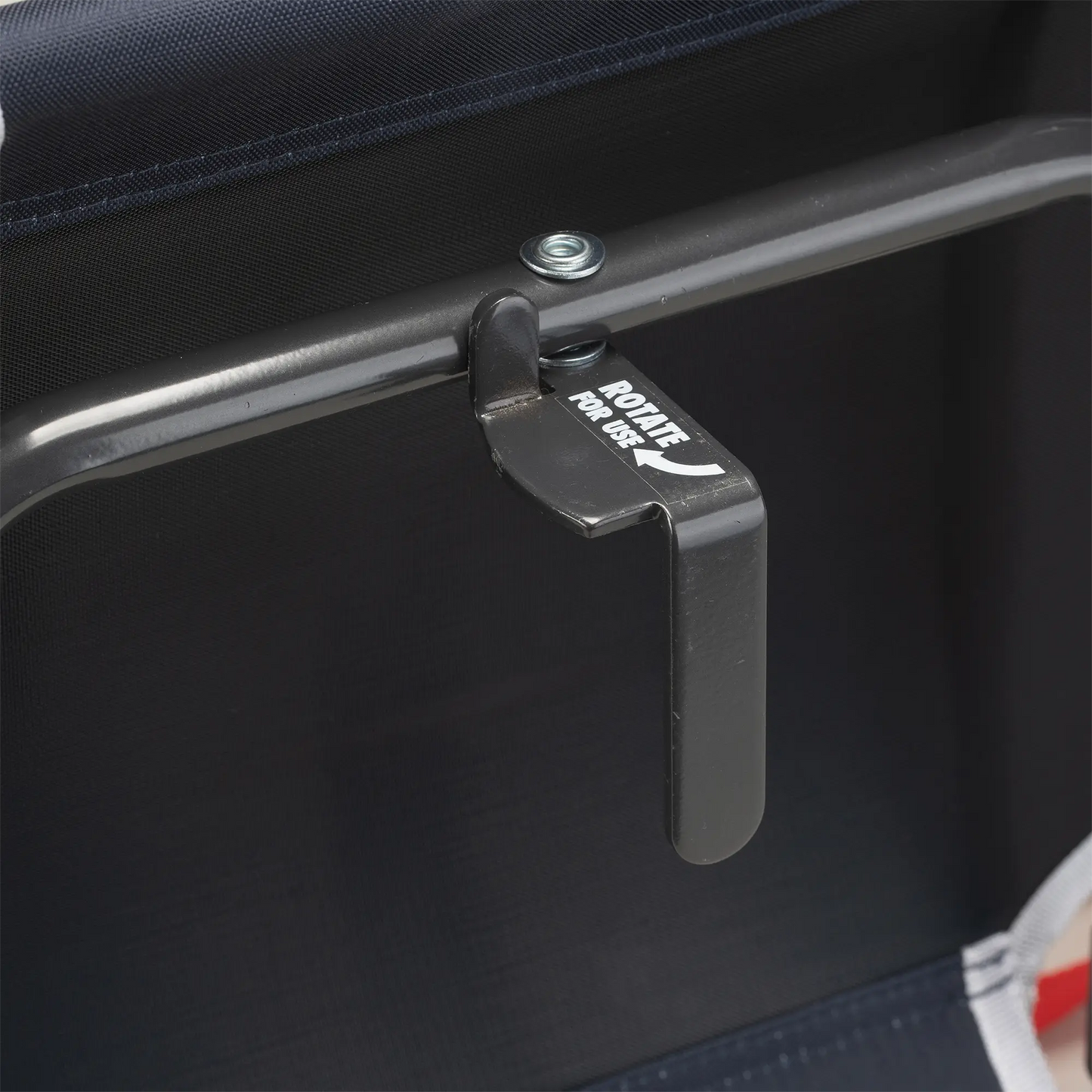 Big Comfort Stadium Chair™ with Armrests - J4DE