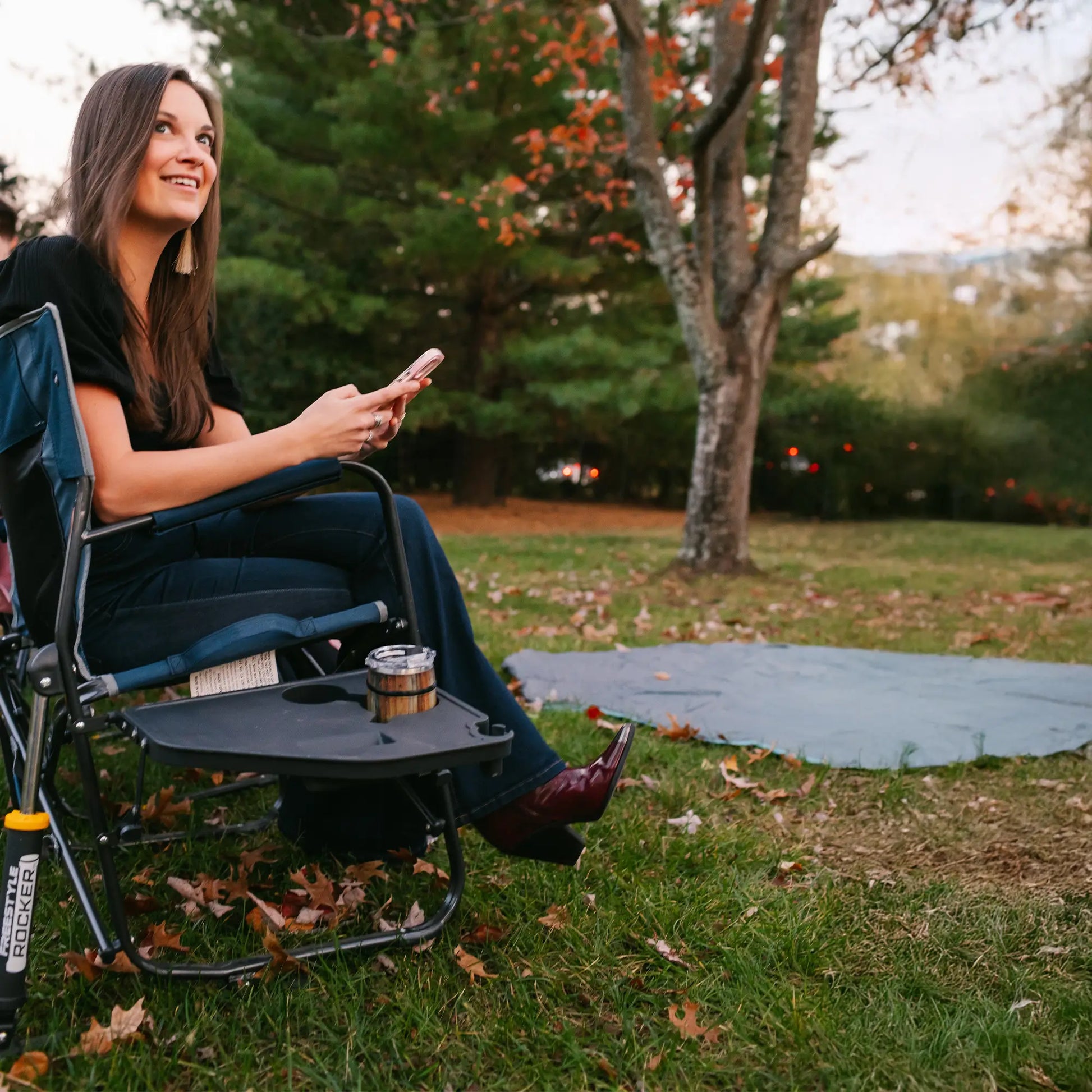 Freestyle Rocker™ with Side Table - 0OKX