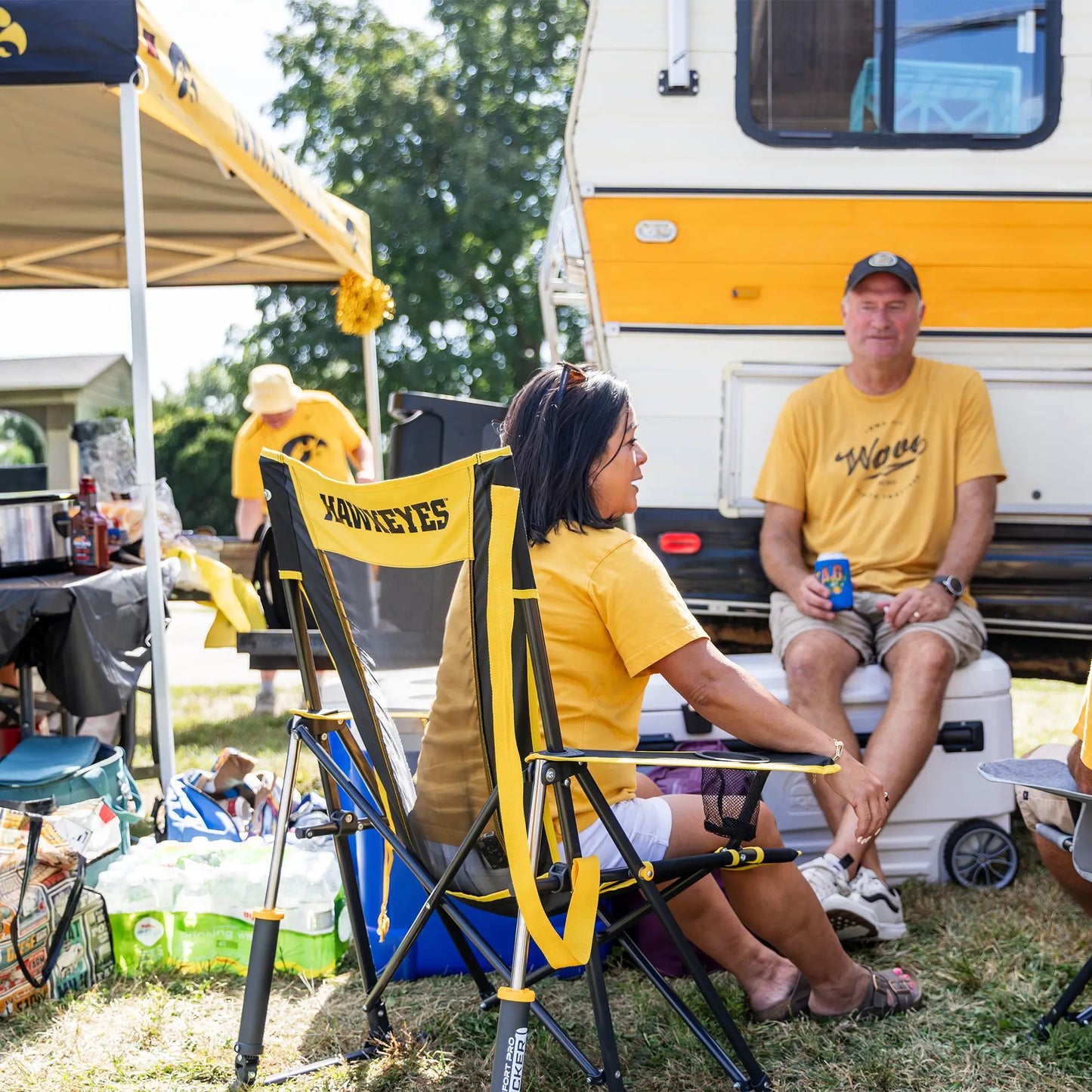 College Comfort Pro Rocker™ - Iowa Hawkeyes - LQDN